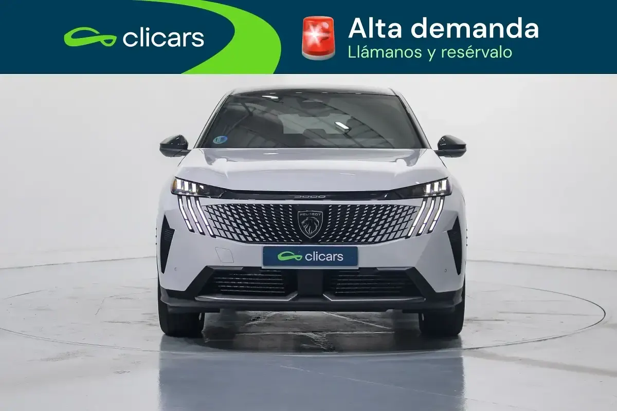 Usado Peugeot 3008 GT 136 CV (100 kW) 2025 Blanco SUV