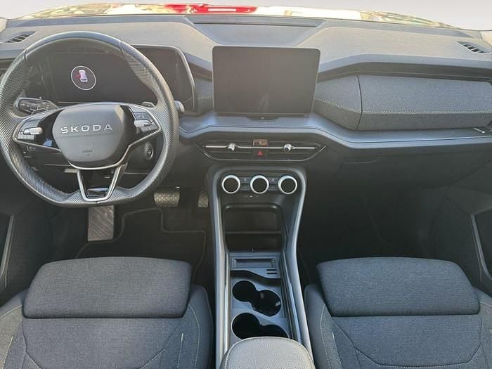 Begagnad Skoda Kodiaq Selection 150 HK (110 kW) 2025 Grå SUV