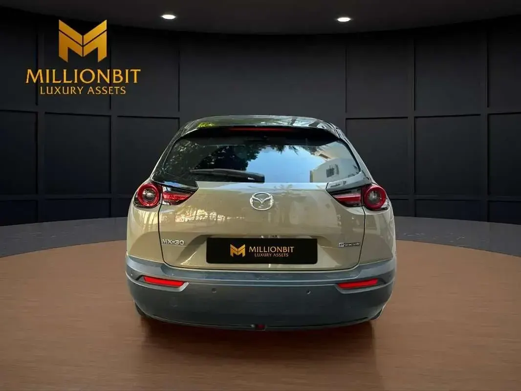 Usado Mazda MX30 Exclusive-Line 106 kW (145 CV) 2022 Verde SUV