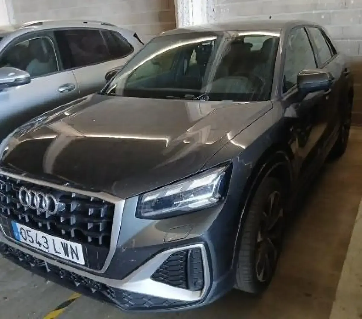 Usado Audi Q2 S-Line 116 CV (85 kW) 2022 Gris/plata SUV