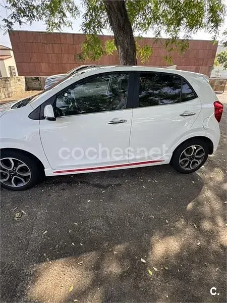 Usado Kia Picanto GT-Line 84 CV (61 kW) 2022 Blanco Utilitario