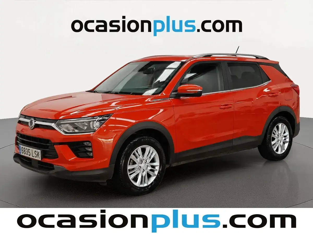 Usado SsangYong Korando 149 CV (109 kW) 2021 Naranja SUV