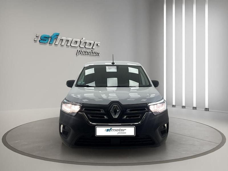 Usado Renault Kangoo 80 kW (109 CV) 2022 Blanco Monovolumen