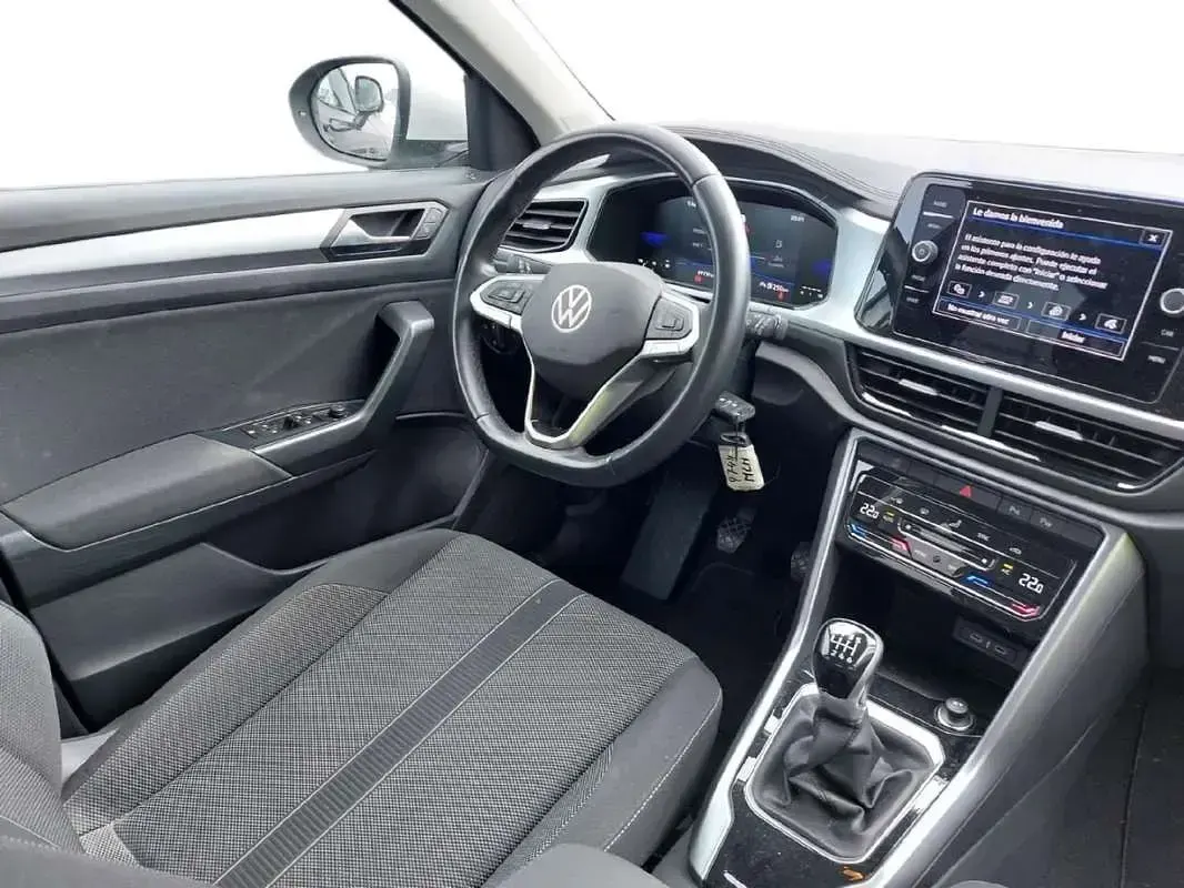 Usado VW T-Roc Life 116 CV (85 kW) 2023 Blanco SUV