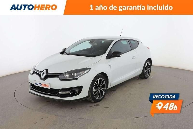 Blanco Usado 2015 Renault Mégane III Bose Edition Berlina | 9399 € (Precio justo) - Imagen 1/3
