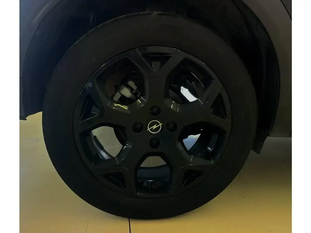 Usado Opel Mokka Edition 130 CV (95 kW) 2023 SUV