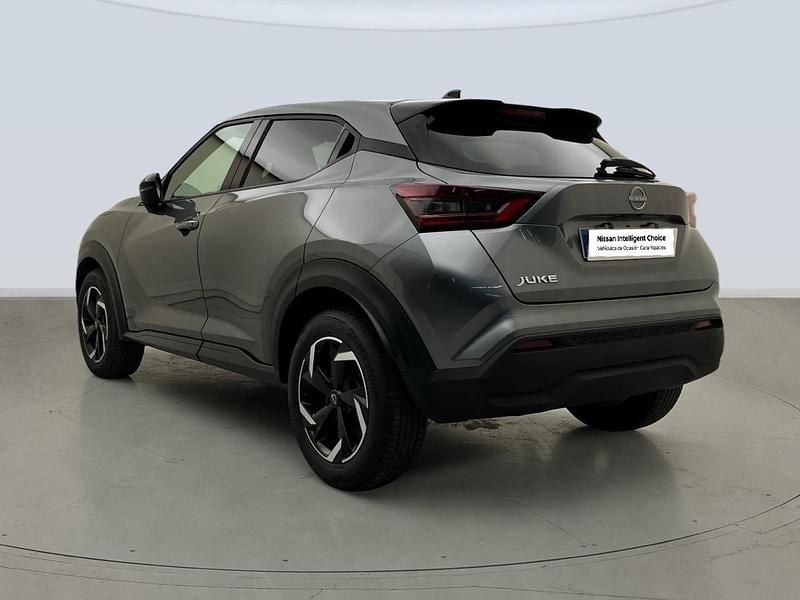 Usado Nissan Juke N-Connecta 114 CV (83 kW) 2024 Gris SUV