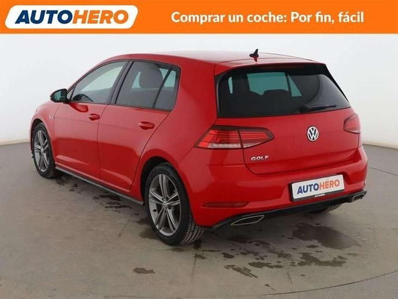 Usado VW Golf VII Sportline 116 CV (85 kW) 2019 Rojo Utilitario