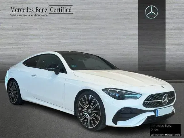 Usado Mercedes CLE200 204 CV (150 kW) 2025 Blanco polar