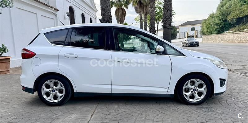 Usado Ford C-MAX Trend 95 CV (69 kW) 2011 Blanco Monovolumen