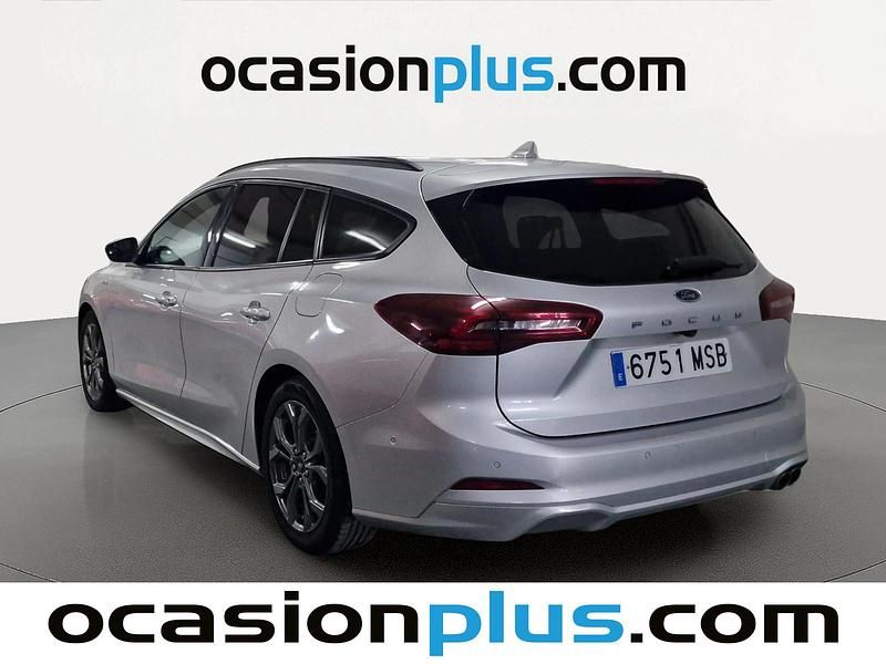 Usado Ford Focus ST-Line 155 CV (114 kW) 2024 Gris plata Monovolumen