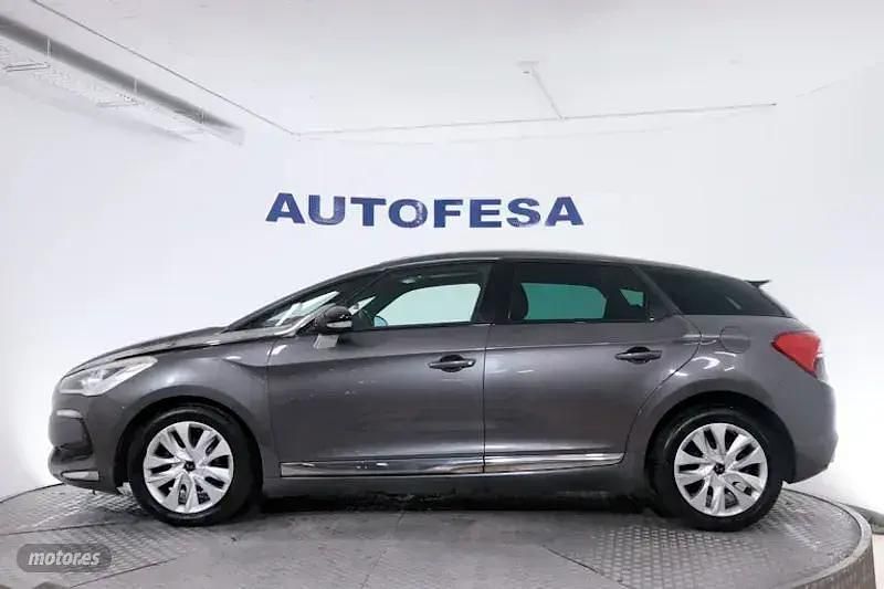 Usado DS Automobiles DS5 Style 120 CV (88 kW) 2016 Gris / plata Utilitario