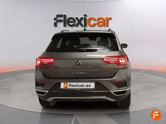 Usado VW T-Roc Advance 150 CV (110 kW) 2021 Blanco SUV