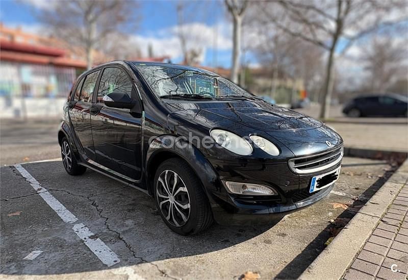 Usado Smart ForFour Pure 75 CV (55 kW) 2006 Negro Utilitario