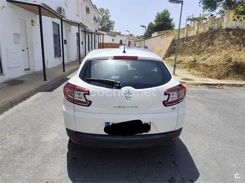 Usado Renault Mégane GrandTour 110 CV (80 kW) 2013 Blanco Familiar