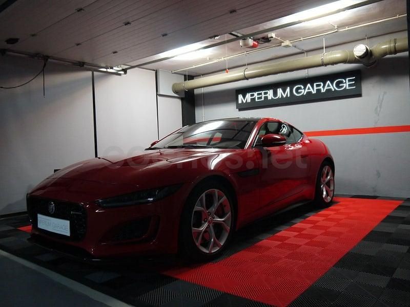 Usado Jaguar F-Type R-Dynamic 300 CV (220 kW) 2020 Rojo Coupe