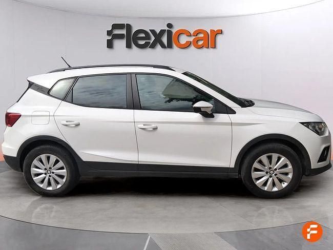 Usado Seat Arona Style 95 CV (69 kW) 2019 Blanco SUV