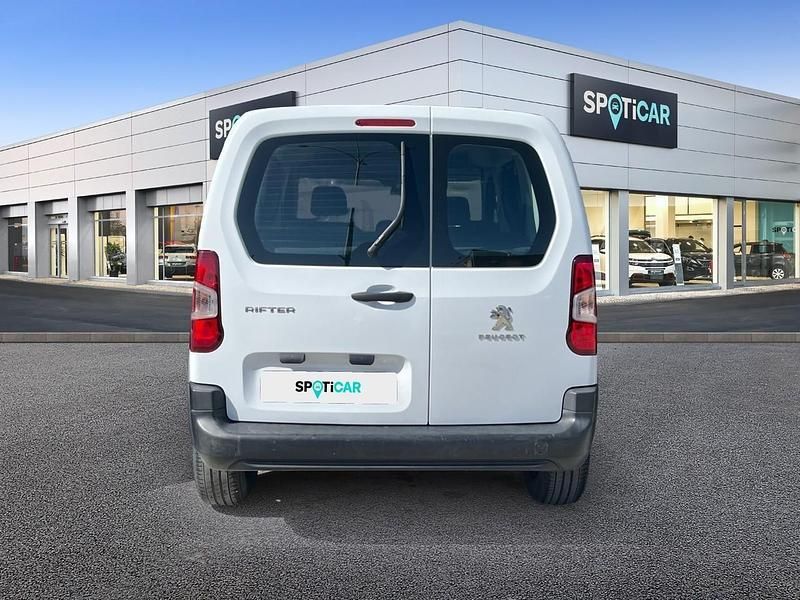 Usado Peugeot Rifter Business-Line 100 CV (73 kW) 2022 Blanco Monovolumen