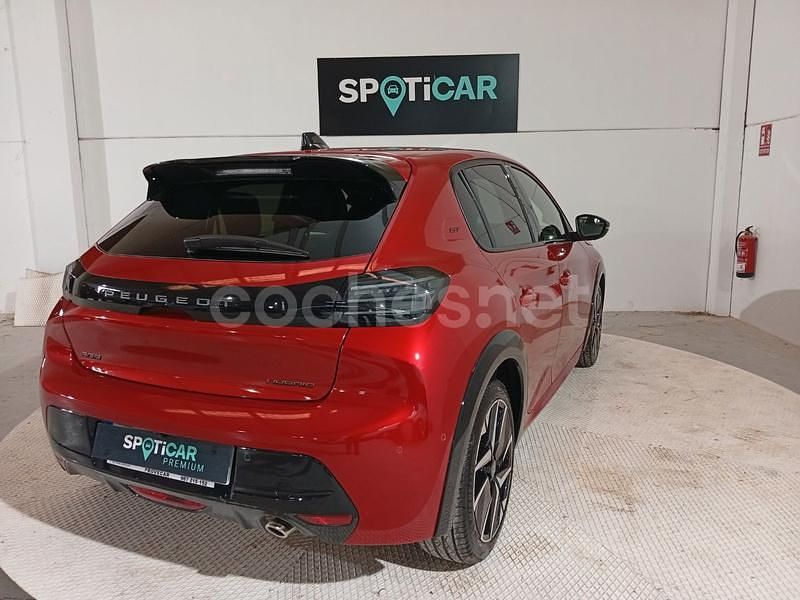 Usado Peugeot 208 GT 110 CV (80 kW) 2025 Granate Utilitario