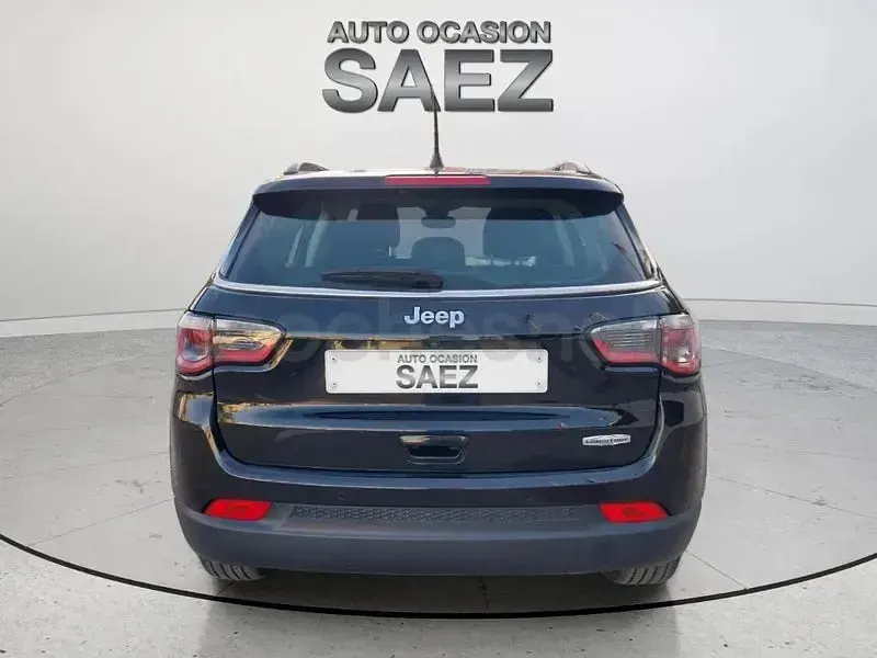 Usado Jeep Compass Night Eagle 140 CV (102 kW) 2018 Negro SUV