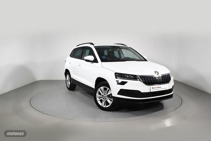 Blanco Usado 2020 Skoda Karoq Ambition SUV | 17.900 € (Precio justo) - Imagen 1/4
