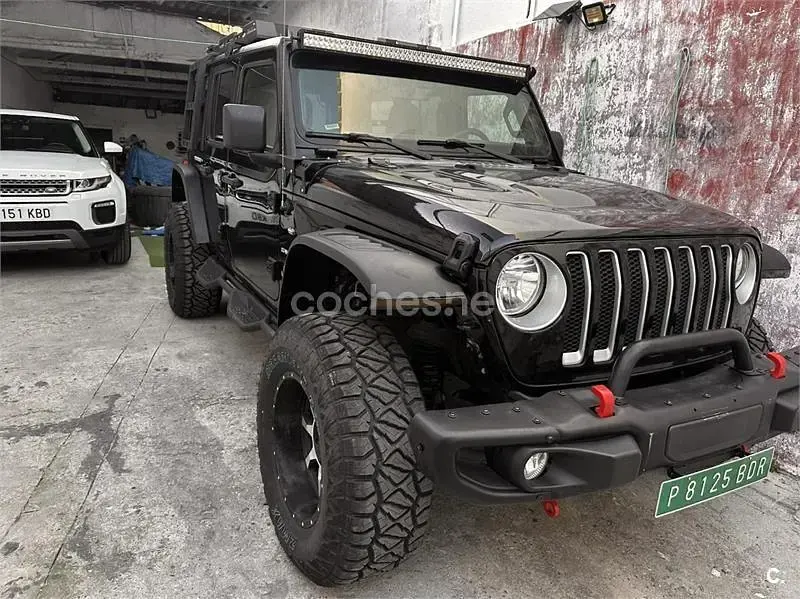 Usado Jeep Wrangler Sahara 272 CV (200 kW) 2023 Negro SUV