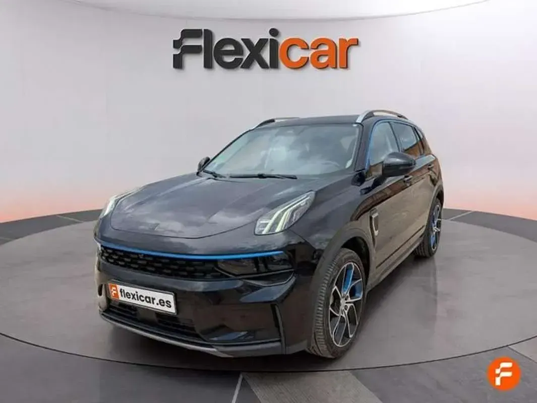 Usado Lynk & Co 01 261 CV (191 kW) 2023 Negro SUV
