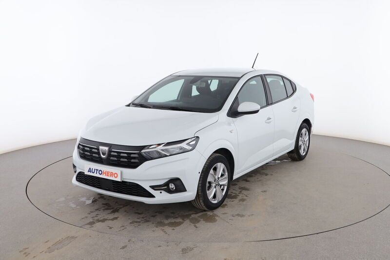 Blanco Usado 2022 Dacia Logan Comfort Berlina | 14.799 € - Imagen 1/4