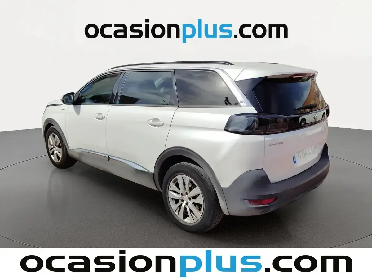 Usado Peugeot 5008 Style 130 CV (95 kW) 2021 Blanco SUV