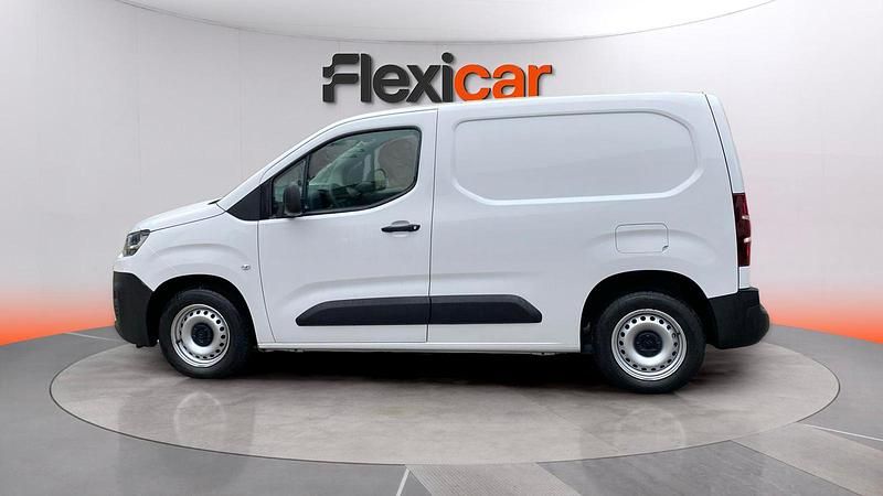 Usado Citroën Berlingo Live 75 CV (55 kW) 2019 Blanco Monovolumen