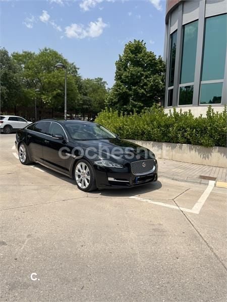 Usado Jaguar XJ Premium Luxury 340 CV (250 kW) 2016 Negro Berlina
