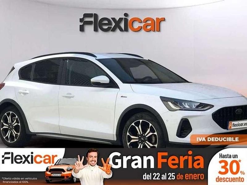 Blanco Usado 2022 Ford Focus Active Berlina | 16.090 € (Buen precio) - Imagen 1/4