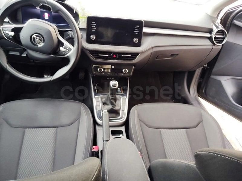 Usado Skoda Fabia Style 110 CV (80 kW) 2022 Gris / plata Utilitario