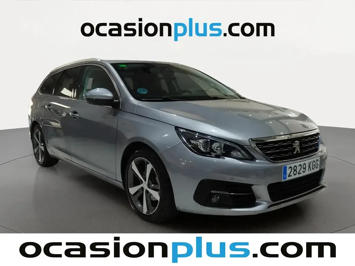 Usado Peugeot 308 Allure 120 CV (88 kW) 2017 Gris Familiar