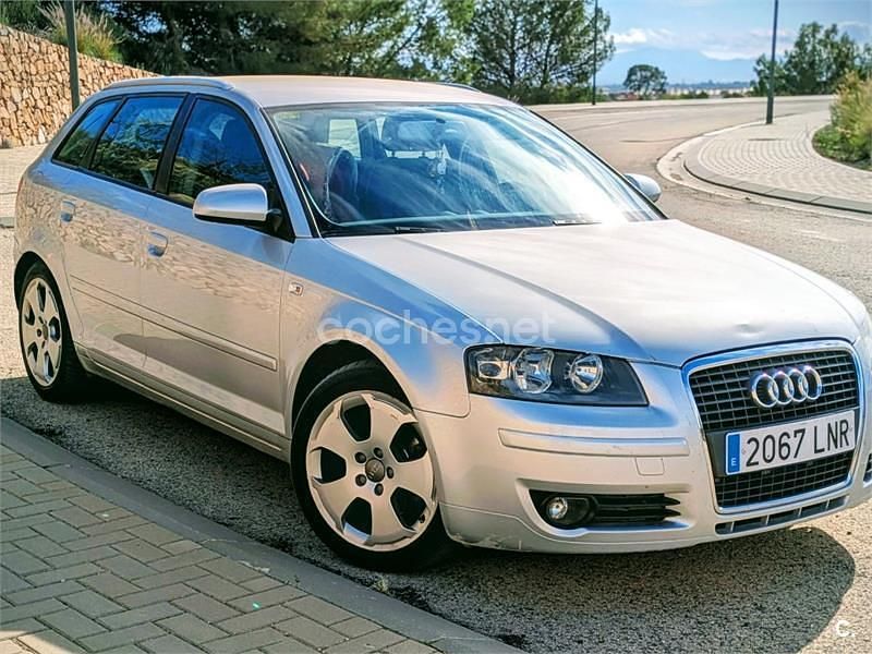 Usado Audi A3 Ambition 140 CV (102 kW) 2008 Gris / plata Berlina