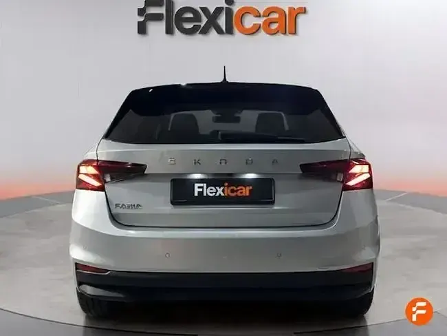 Occasion Skoda Fabia Style 110 PK (80 kW) 2022 Grijs Hatchback