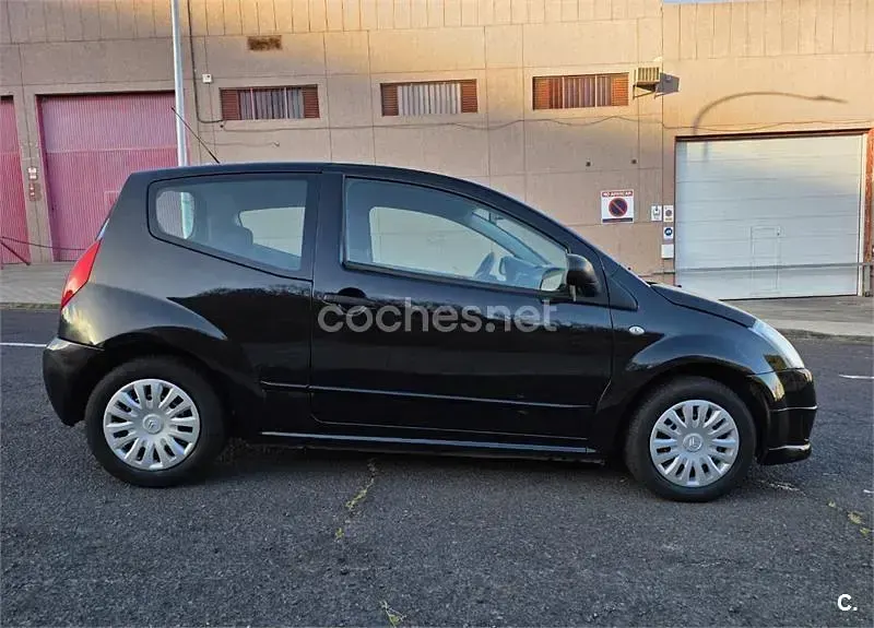 Usado Citroën C2 Furio 75 CV (55 kW) 2007 Negro Utilitario