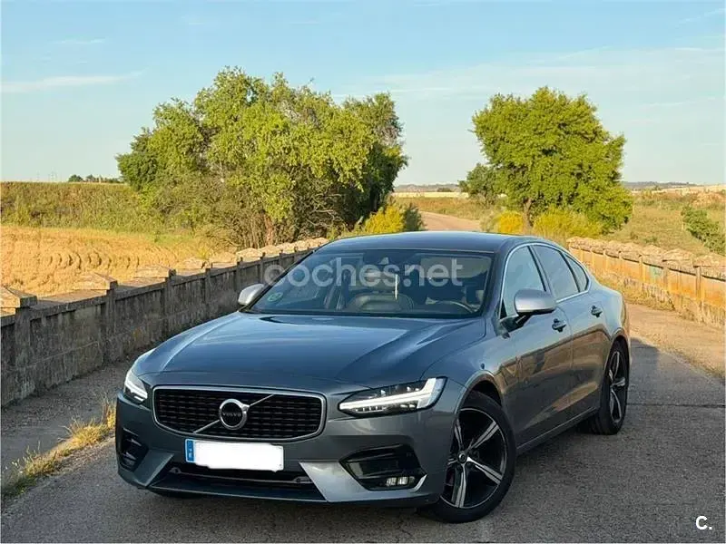 Usado Volvo S90 R-Design 150 CV (110 kW) 2019 Gris / plata Berlina