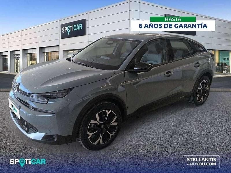 Verde Nuevo 2025 Citroën C4 Business Class Berlina | 21.790 € (Precio justo) - Imagen 1/4