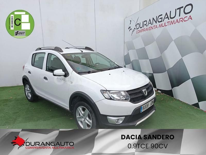Usado Dacia Sandero Stepway 90 CV (66 kW) 2015 Blanco Berlina