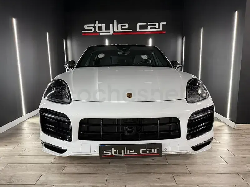 Usado Porsche Cayenne Platinum Edition 462 CV (339 kW) 2023 Blanco SUV