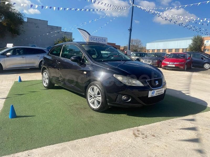 Usado Seat Ibiza SC Style 90 CV (66 kW) 2011 Negro Utilitario