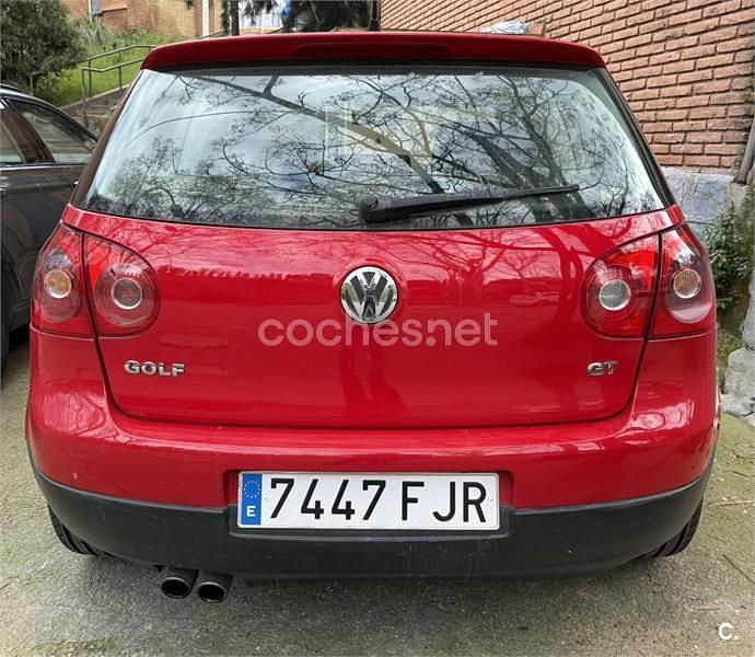Usado VW Golf IV GT 170 CV (125 kW) 2006 Rojo Berlina