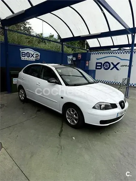 Usado Seat Ibiza Stella 64 CV (47 kW) 2002 Blanco Utilitario