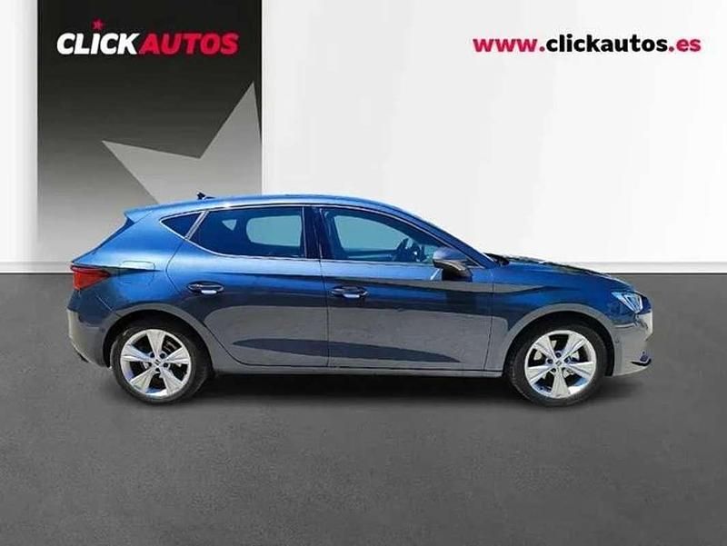 Usado Seat Leon FR 150 CV (110 kW) 2025 Gris Utilitario