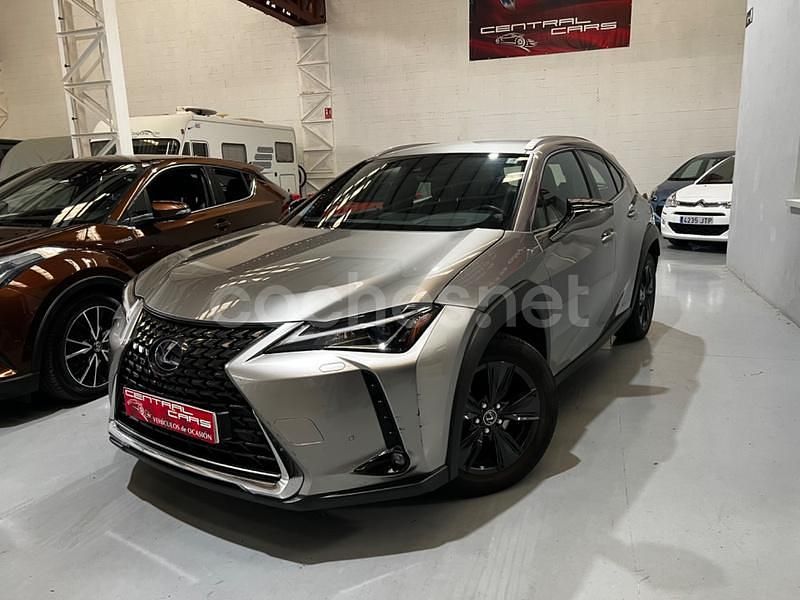 Gris / plata Usado 2022 Lexus UX Business Edition SUV | 24.500 € (Buen precio) - Imagen 1/4