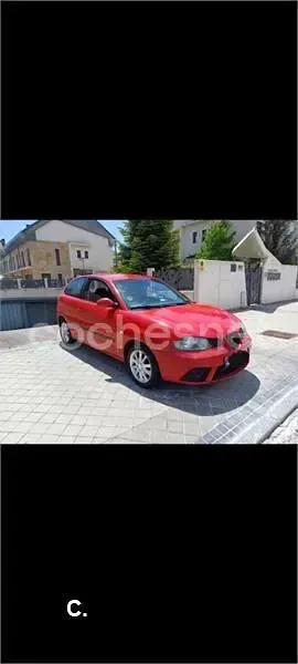 Usado Seat Ibiza Reference 85 CV (62 kW) 2007 Rojo Utilitario