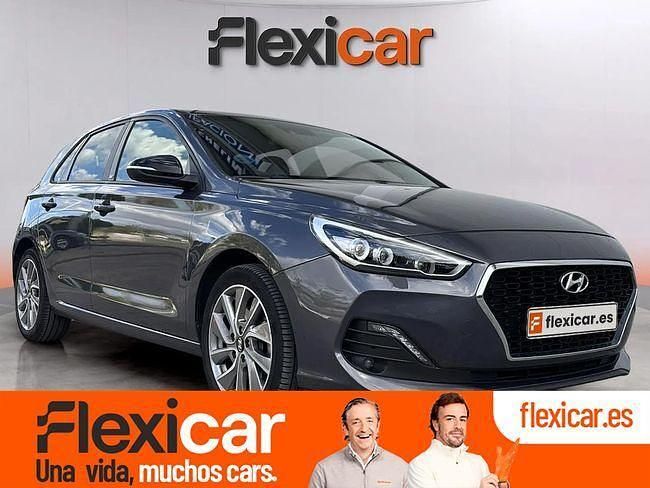 Gris Usado 2019 Hyundai i30 GO! Berlina | 13.490 € (Precio justo) - Imagen 1/4