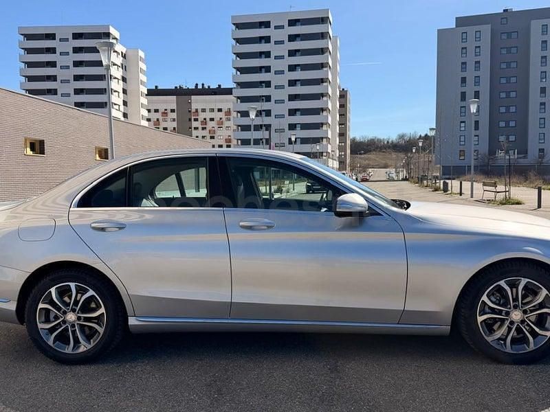 Usado Mercedes C220 170 CV (125 kW) 2015 Gris / plata Berlina