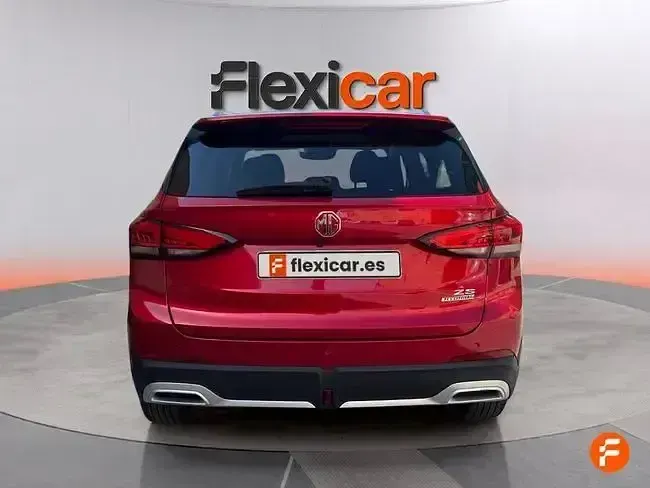 Usado MG ZS Luxury 197 CV (144 kW) 2025 Rojo SUV